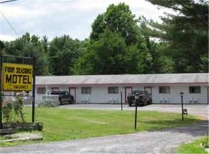 Four Seasons Motel Catskill Exterior photo