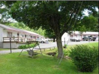 Four Seasons Motel Catskill Exterior photo